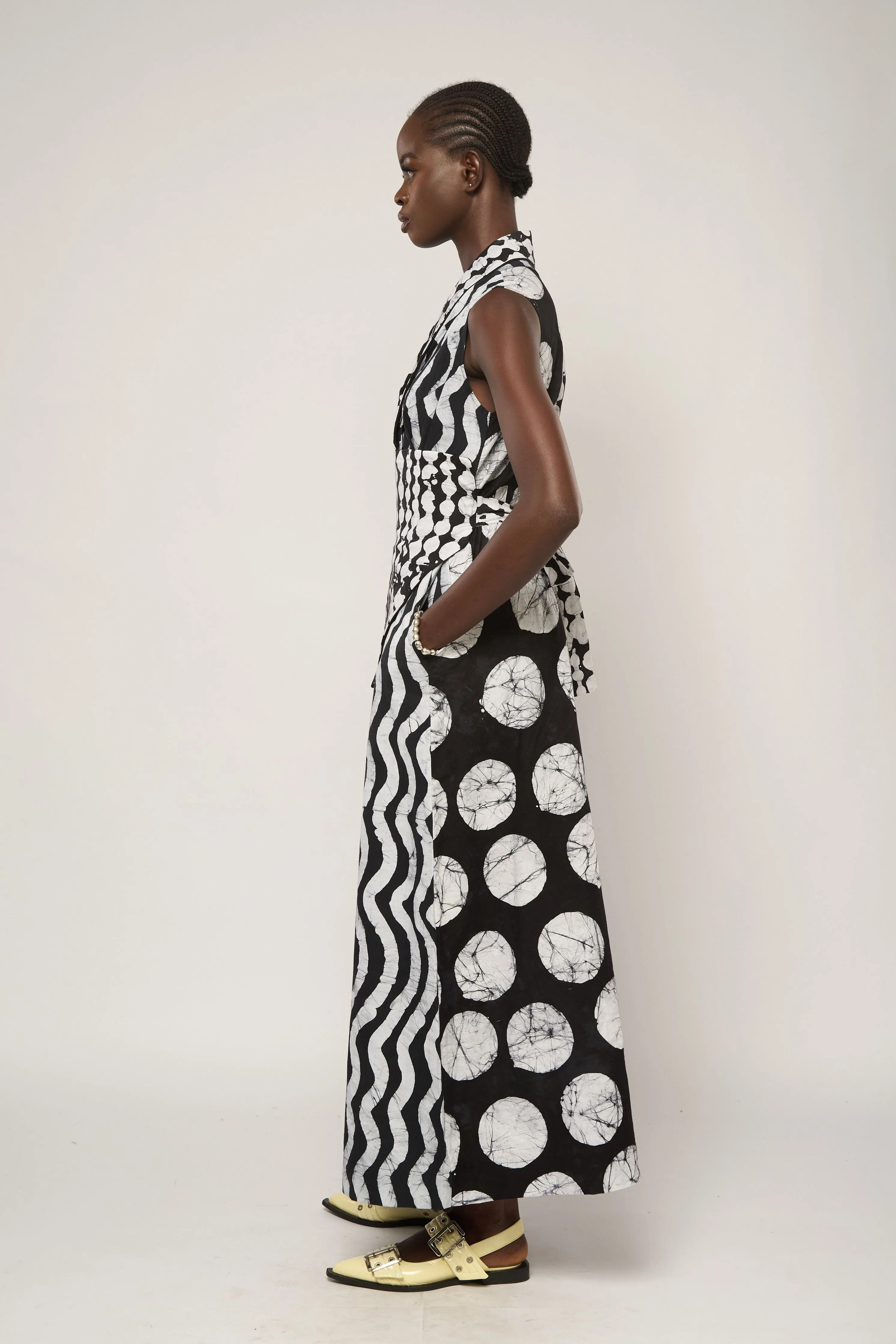 BLACK MULTIPRINT JUMPSUIT WITH BIB