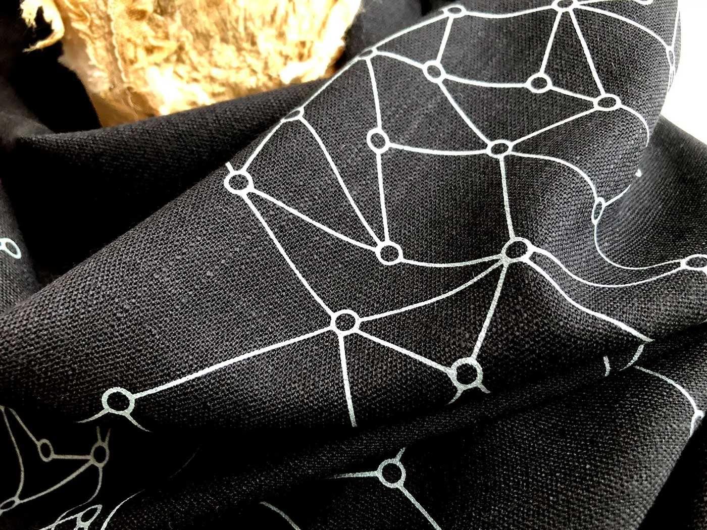 Blockchain Scarf, Distributed Network Visualization Linen-Weave Pashmina