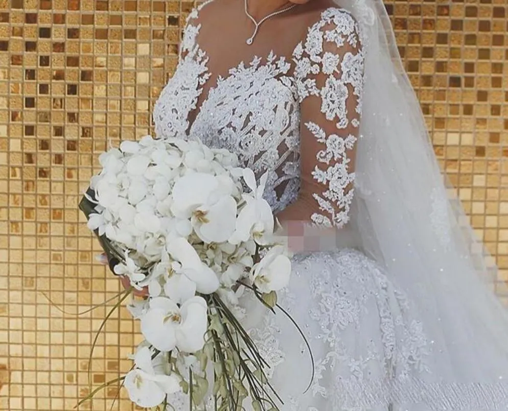 Elegant  Lace  Mermaid Wedding Dress With long Sleeves