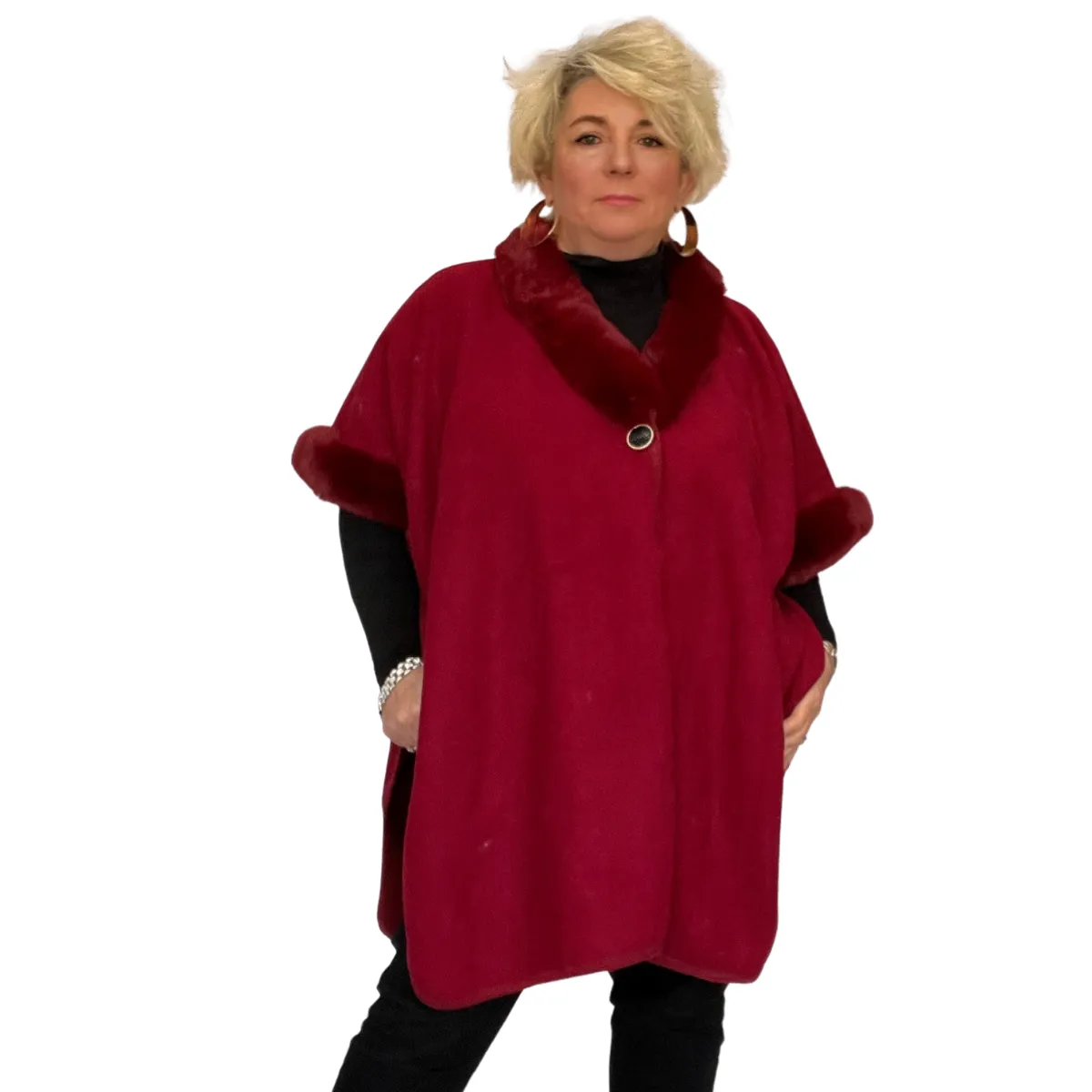 FAUX WOOL FLEECE PONCHO / CAPE WITH FAUX FUR COLLAR