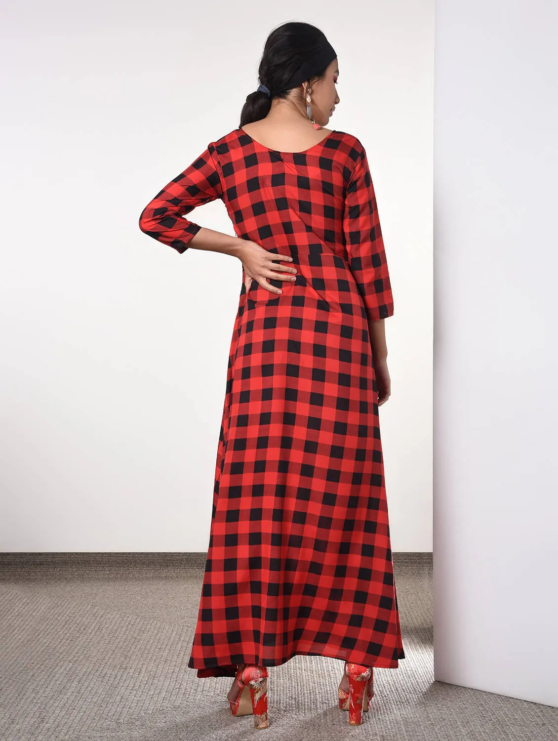 Gingham checkered A-line maxi dress