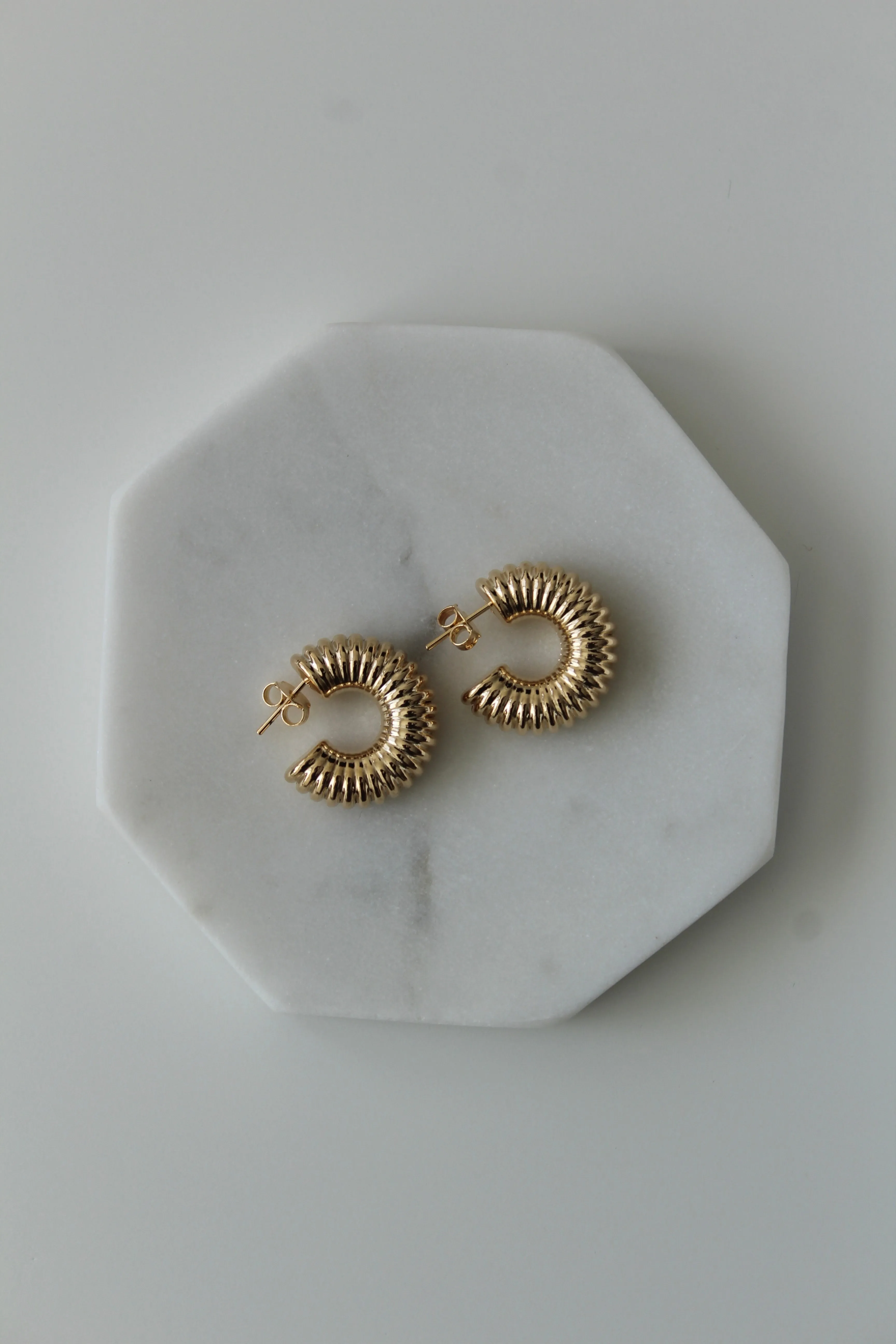 Giuseppe Hoop Studs