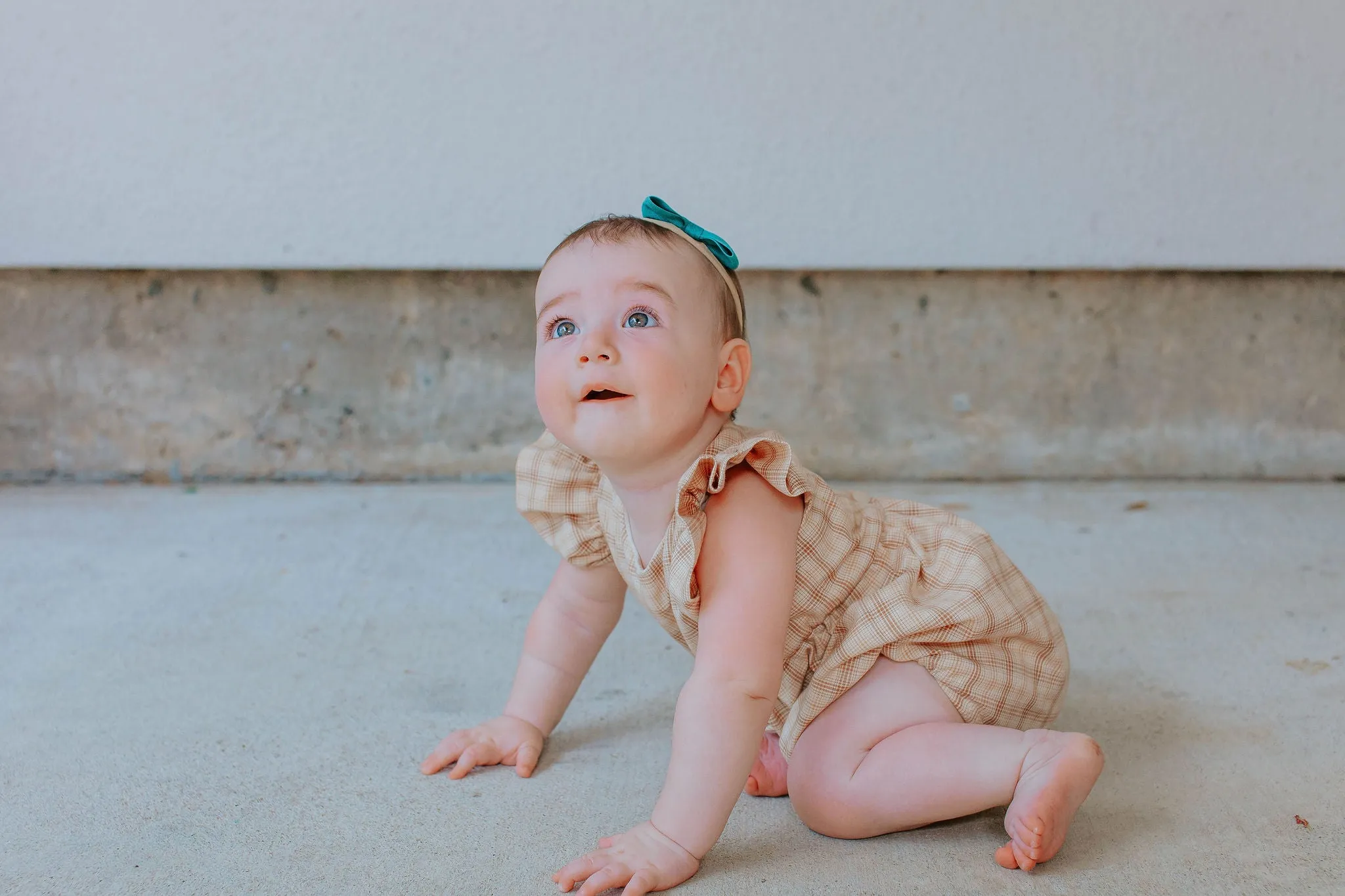 Infant Girl's Beige Plaid Ruffle Sleeve Bubble Romper