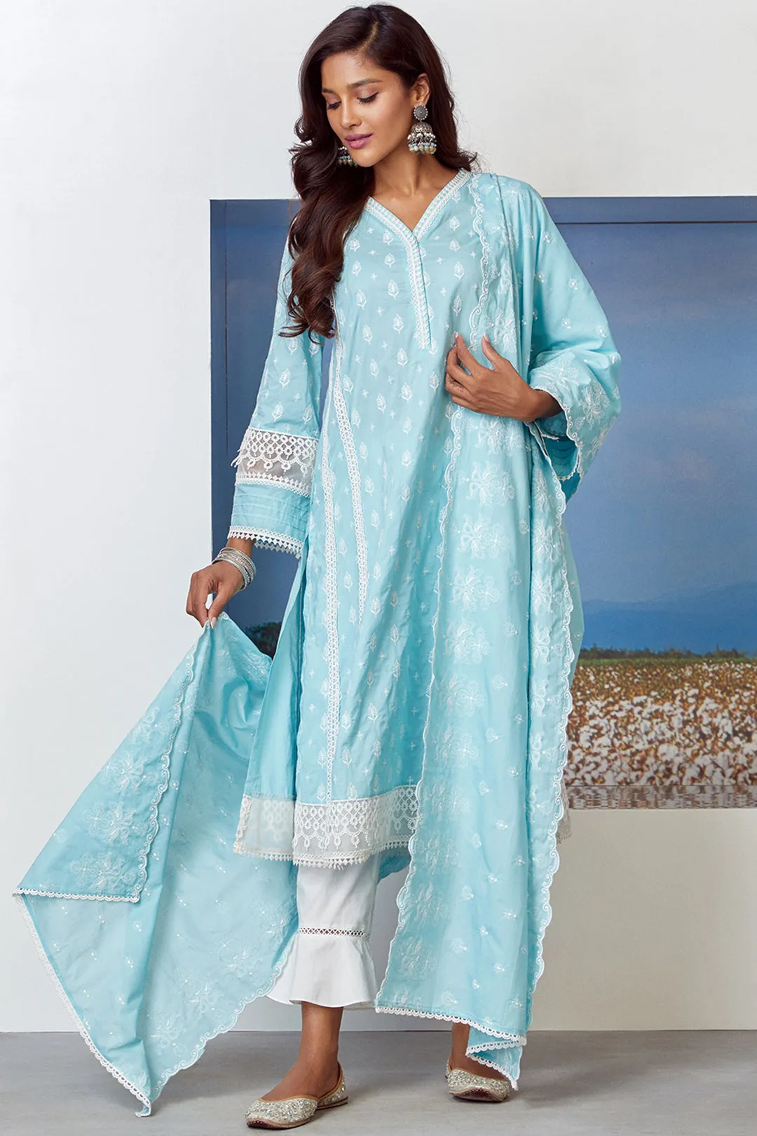 Mulmul Cotton Lakeshore Turq Kurta With Slim White Salwar