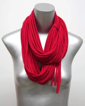 Necklush Chunky Scarf / Red / Unisex