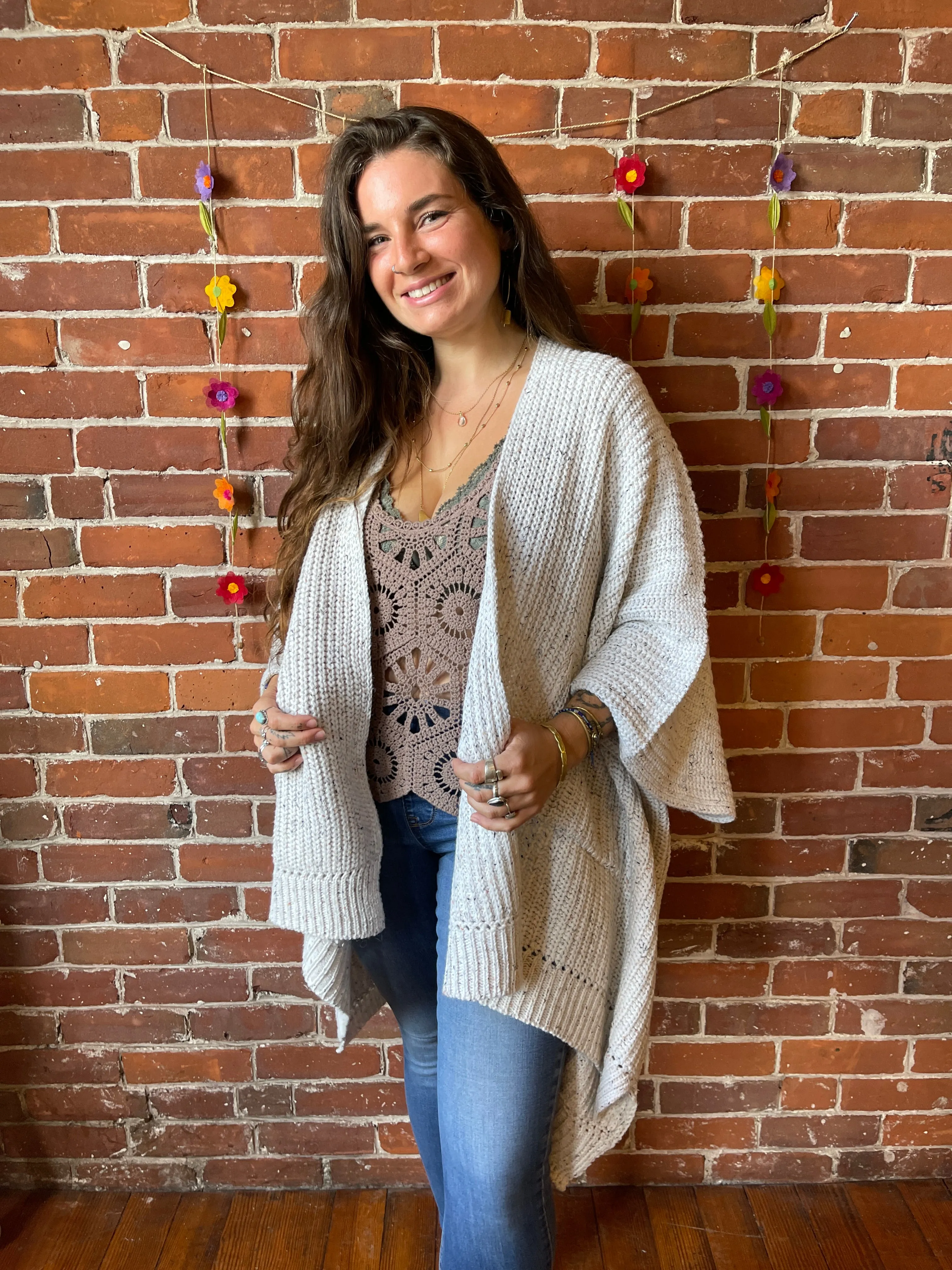 Oatmeal Cream Chunky Knit Soft Poncho With Pockets