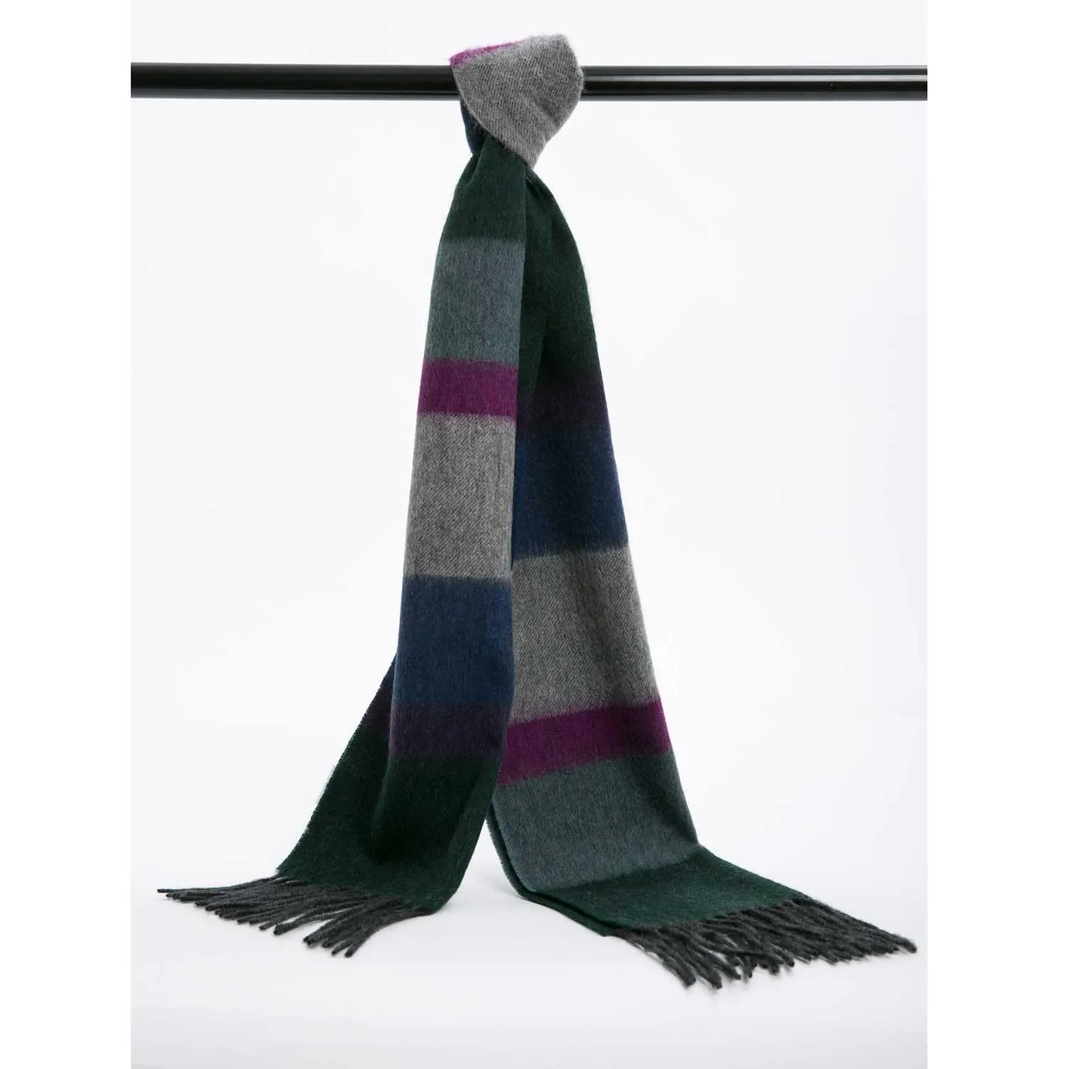 POSH FLEECE Pure Wool Luxurious Scarf with Fringed Trim SGB10069