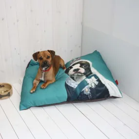 Queen Vic - Pets Rock - Luxury Dog Bed