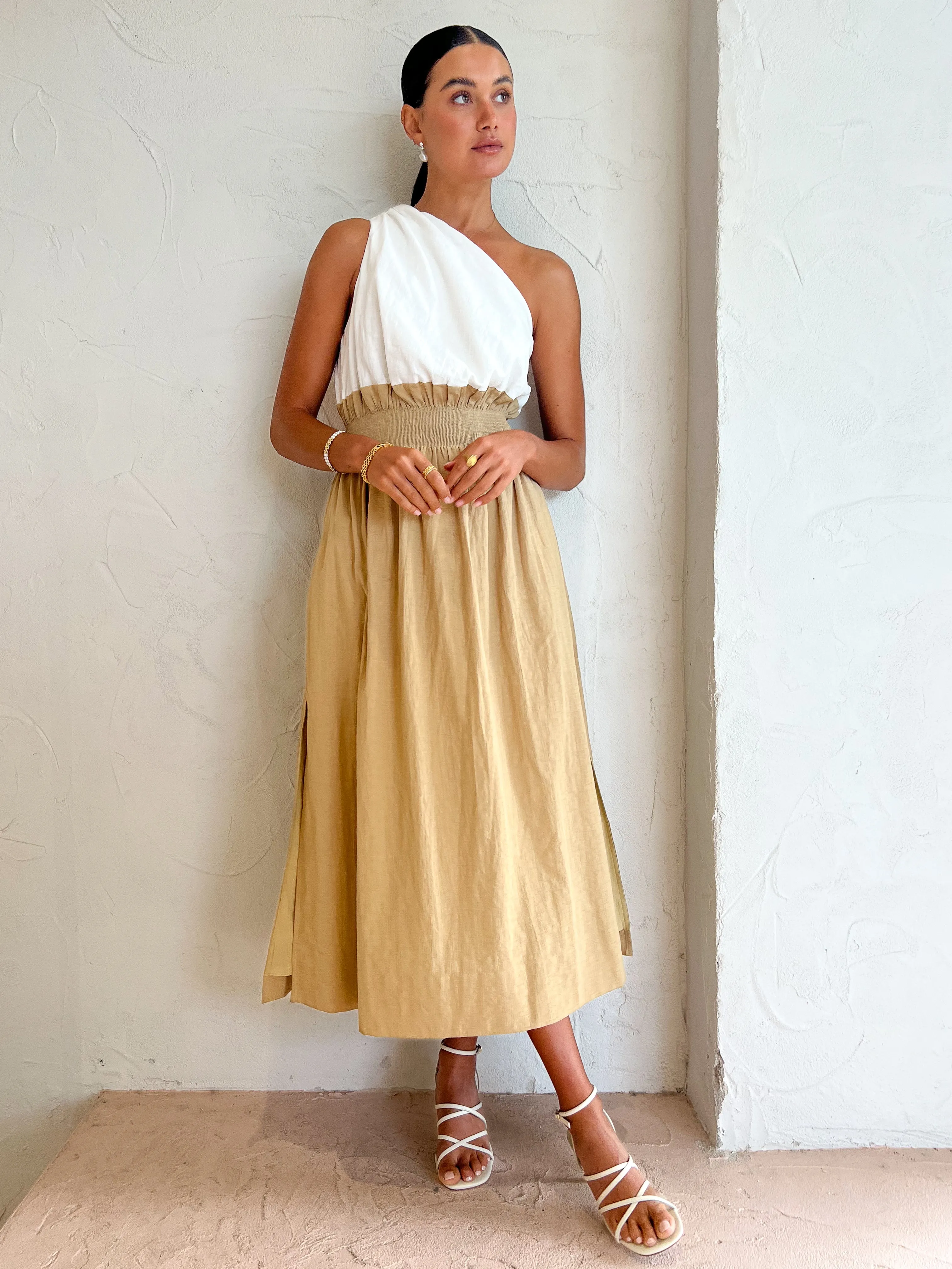 Sovere Reserve Midi Dress in Latte