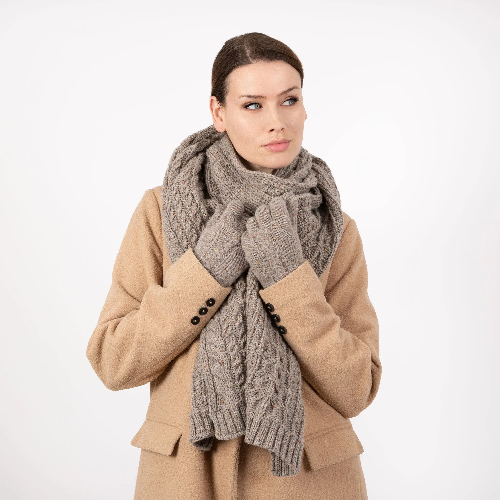 Women’s Cable Knit Scarf with Marl Yarn